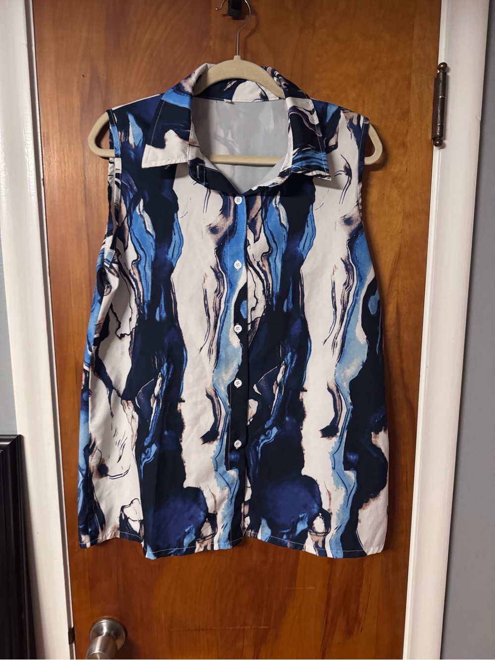 Sleeveless Blue Marble Print Button-Front Top
